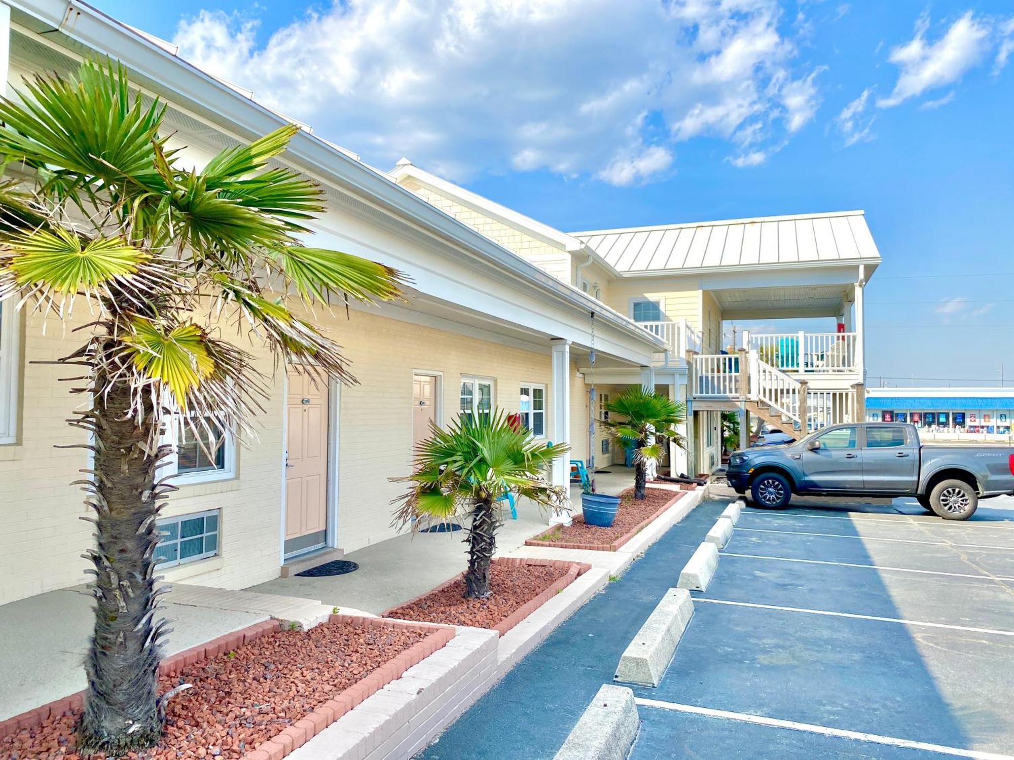 Island Inn Of Atlantic Beach Exteriör bild